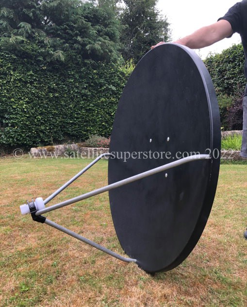 Channel Master 1.0m dish with Primesat LNB